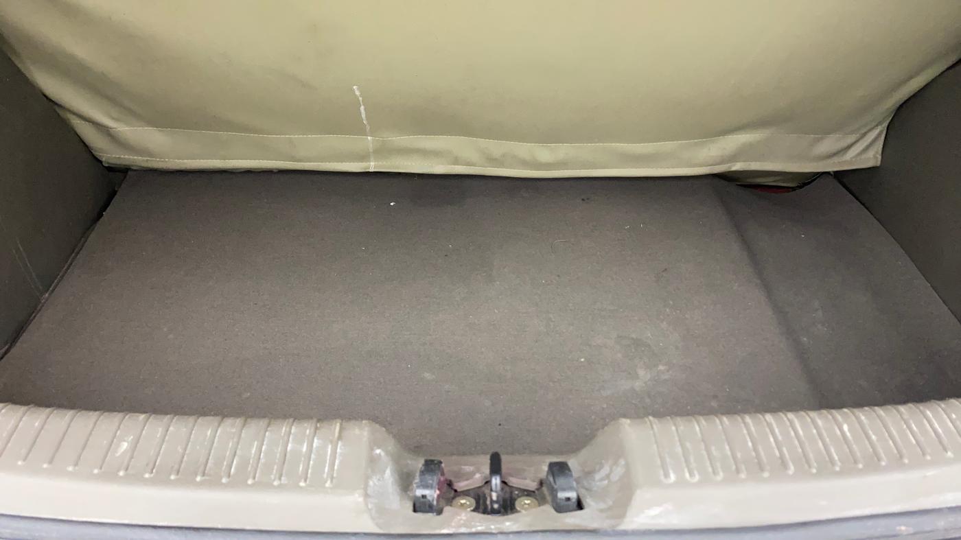 2012 Hyundai i10 SPORTZ 1.2, Petrol, Manual, 20,345 km, Boot Inside