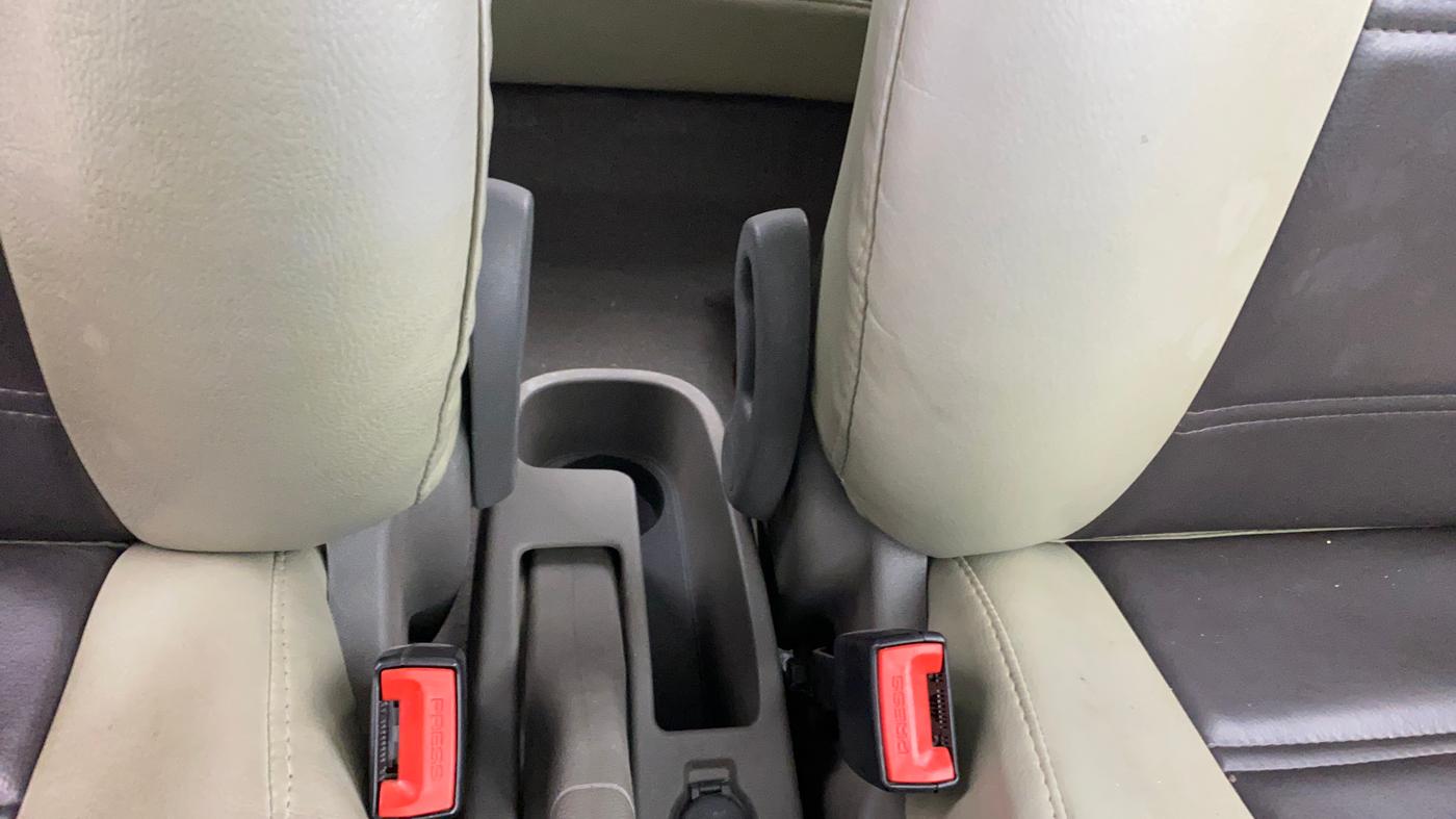 2012 Hyundai i10 SPORTZ 1.2, Petrol, Manual, 20,345 km, Driver Side Adjustment Panel