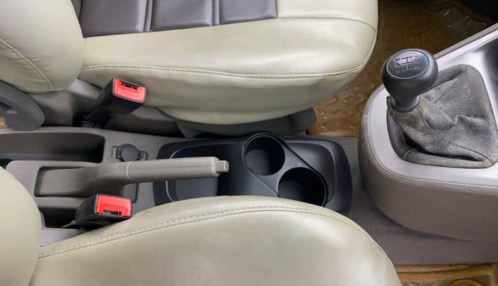 2012 Hyundai i10 SPORTZ 1.2, Petrol, Manual, 20,345 km, Gear Lever