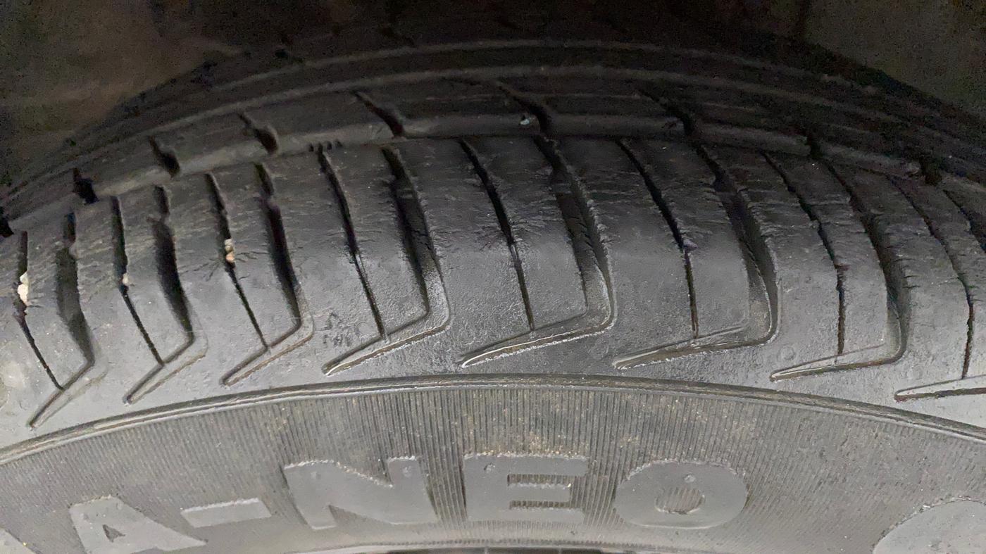 2018 Datsun Redi Go T (O), Petrol, Manual, 72,505 km, Right Front Tyre Tread