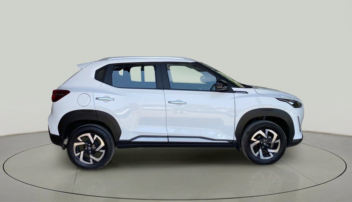 2023 Nissan MAGNITE XV MT, Petrol, Manual, 3,628 km, Right Side View