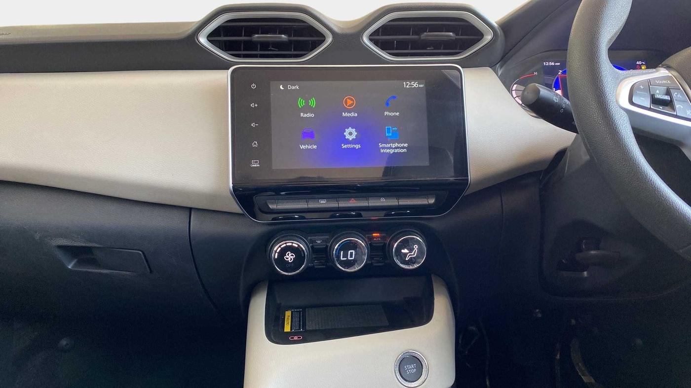 2023 Nissan MAGNITE XV MT, Petrol, Manual, 3,628 km, Air Conditioner