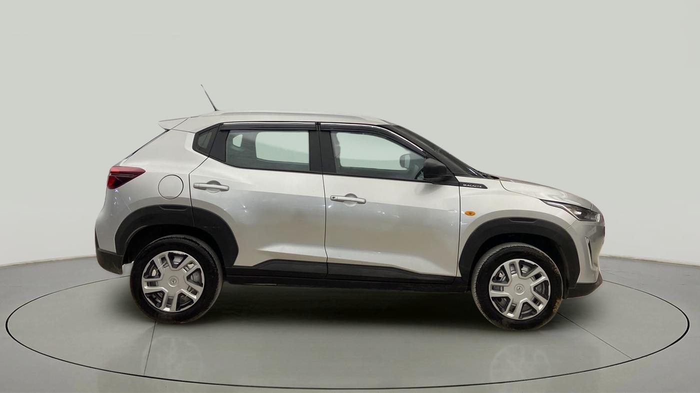 2021 Nissan MAGNITE XE, Petrol, Manual, 10,379 km, Right Side View