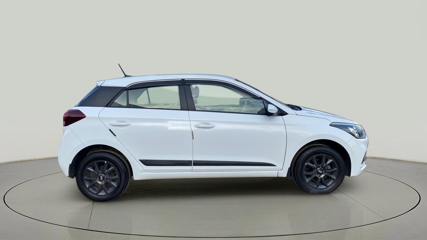 2019 Hyundai Elite i20 SPORTZ PLUS 1.2, Petrol, Manual, 44,852 km, Right Side View