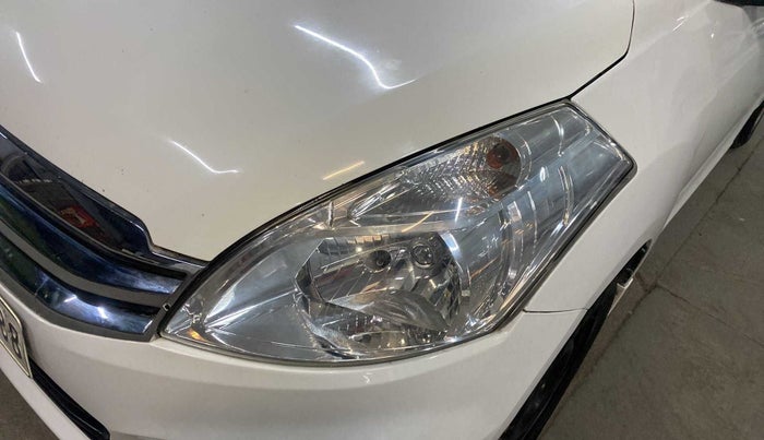 2016 Maruti Ertiga VDI SHVS, Diesel, Manual, 1,09,779 km, Left headlight - Minor scratches