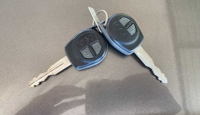 2020 Maruti Baleno DELTA PETROL 1.2, Petrol, Manual, 54,733 km, Key Close Up
