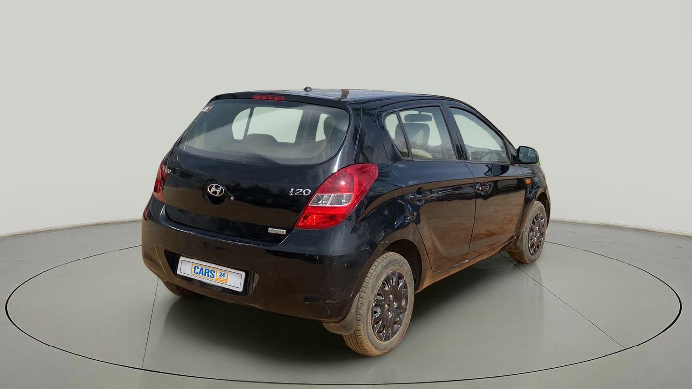 2011 Hyundai i20 MAGNA 1.2, Petrol, Manual, 89,388 km, Right Back Diagonal