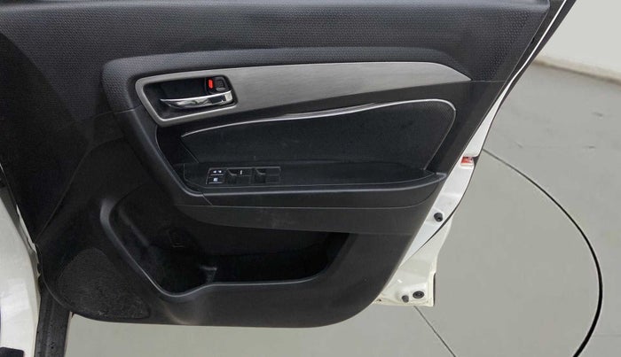 2019 Maruti Vitara Brezza ZDI AMT, Diesel, Automatic, 28,098 km, Driver Side Door Panels Control