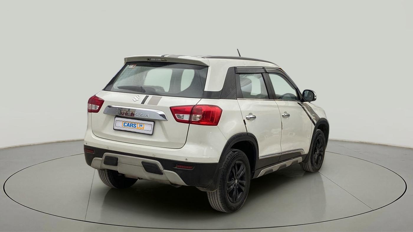 2019 Maruti Vitara Brezza ZDI AMT, Diesel, Automatic, 28,098 km, Right Back Diagonal