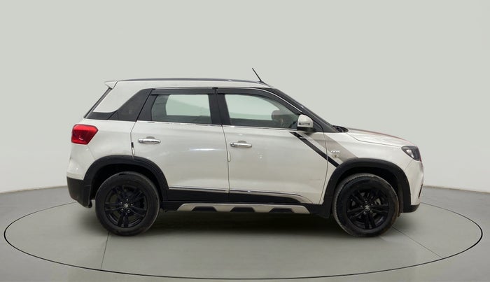 2019 Maruti Vitara Brezza ZDI AMT, Diesel, Automatic, 28,098 km, Right Side View