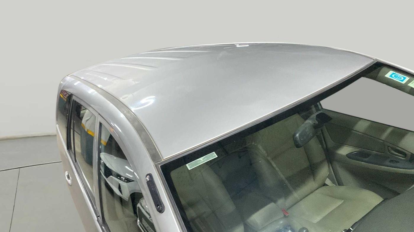 2012 Toyota Innova 2.5 GX 8 STR, Diesel, Manual, 88,816 km, Roof