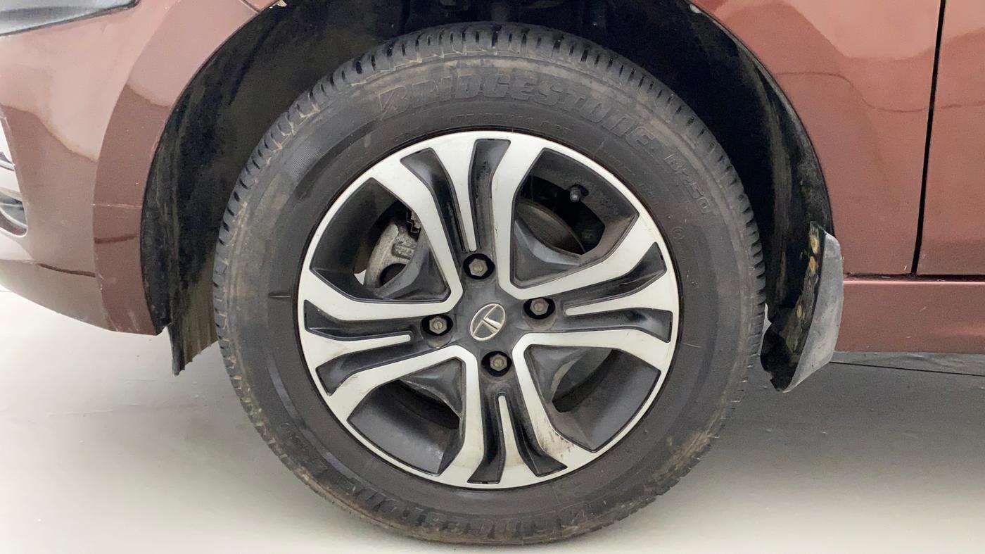 2022 Tata TIGOR XZ PLUS CNG, CNG, Manual, 9,872 km, Left Front Wheel