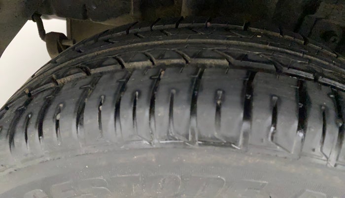 2022 Tata TIGOR XZ PLUS CNG, CNG, Manual, 9,872 km, Right Rear Tyre Tread
