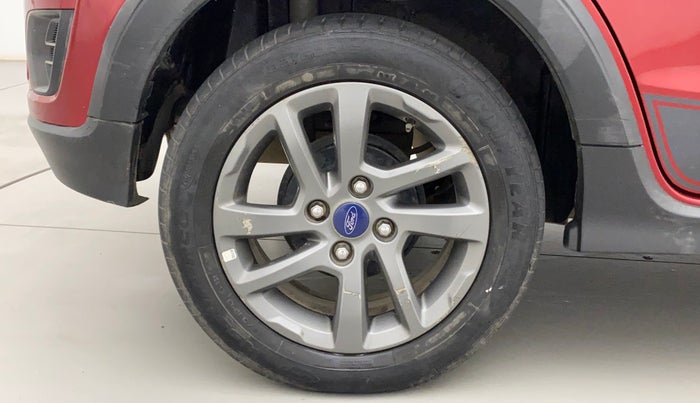 2019 Ford FREESTYLE TITANIUM PLUS 1.2 PETROL, Petrol, Manual, 28,138 km, Right Rear Wheel