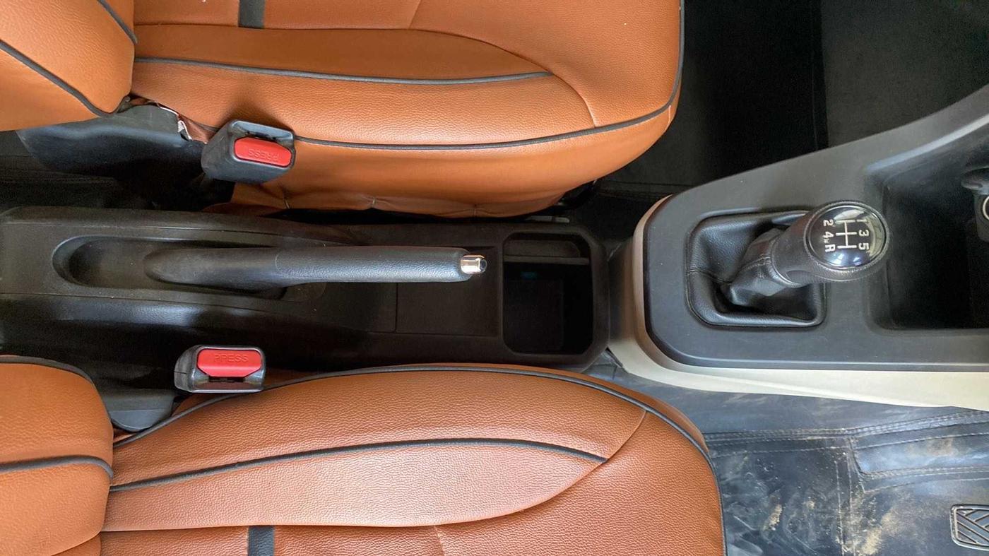 2020 Maruti New Wagon-R VXI 1.2, Petrol, Manual, 38,064 km, Gear Lever