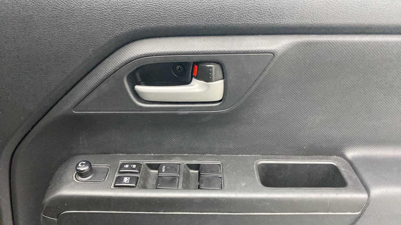 2020 Maruti New Wagon-R VXI (O) 1.2 AMT, Petrol, Automatic, 26,074 km, Driver Side Door Panels Control