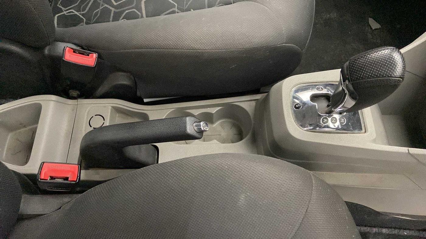 2017 Tata Tiago XTA PETROL, Petrol, Automatic, 1,02,235 km, Gear Lever