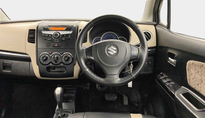 2018 Maruti Wagon R 1.0 VXI AMT, Petrol, Automatic, 27,391 km, Steering Wheel Close Up