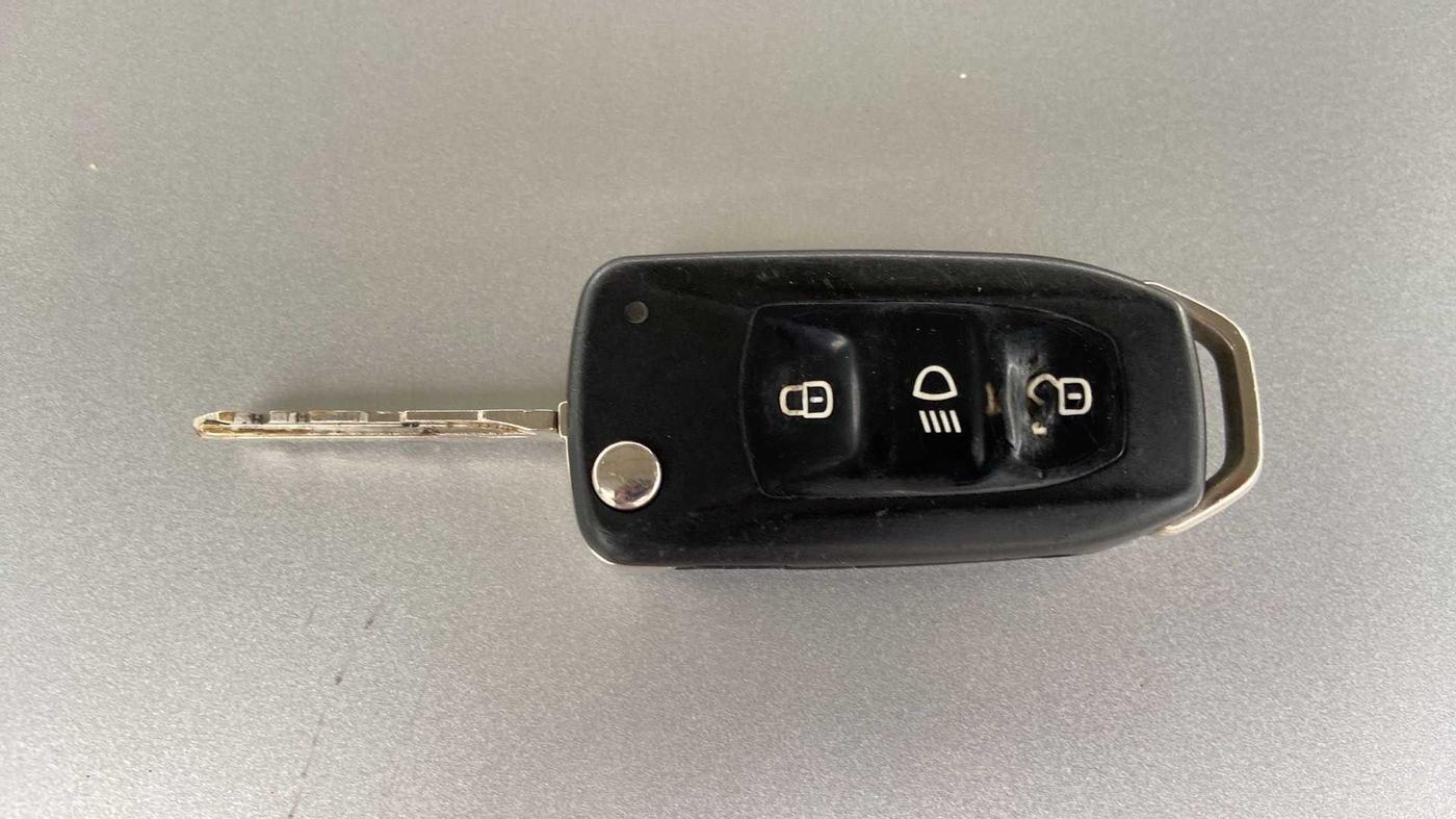 2016 Tata Tiago XZ PETROL, Petrol, Manual, 75,001 km, Key Close Up