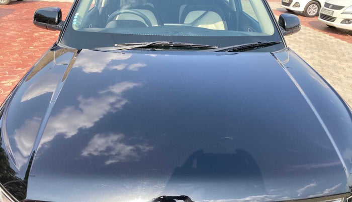 2022 Hyundai VENUE SX 1.2 PETROL, Petrol, Manual, 14,379 km, Bonnet (hood) - Minor scratches