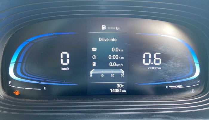 2022 Hyundai VENUE SX 1.2 PETROL, Petrol, Manual, 14,379 km, Odometer Image