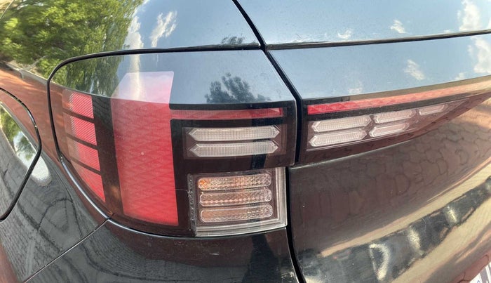 2022 Hyundai VENUE SX 1.2 PETROL, Petrol, Manual, 14,379 km, Left tail light - Minor scratches