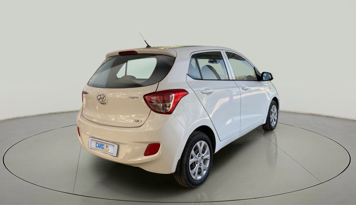 2015 Hyundai Grand i10 MAGNA 1.2 KAPPA VTVT, Petrol, Manual, 39,068 km, Right Back Diagonal