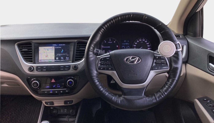 2019 Hyundai Verna 1.6 SX (O) CRDI MT, Diesel, Manual, 54,165 km, Steering Wheel Close Up