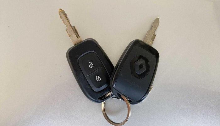 2020 Renault Kwid RXL 1.0, Petrol, Manual, 39,075 km, Key Close Up