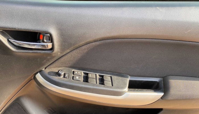 2017 Maruti Baleno DELTA PETROL 1.2, Petrol, Manual, 33,972 km, Driver Side Door Panels Control