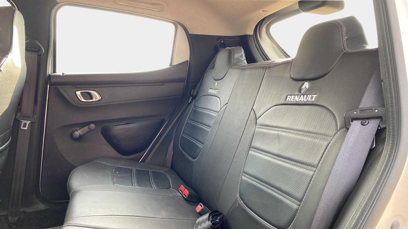 2018 Renault Kwid RXT 1.0 AMT, Petrol, Automatic, 29,224 km, Right Side Rear Door Cabin