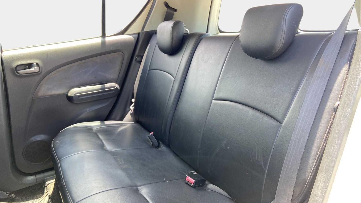 2011 Maruti Ritz VXI, Petrol, Manual, 54,811 km, Right Side Rear Door Cabin