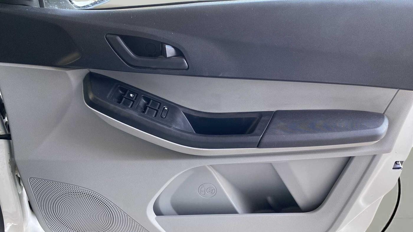 2021 Tata Tiago XT PETROL, Petrol, Manual, 11,786 km, Driver Side Door Panels Control