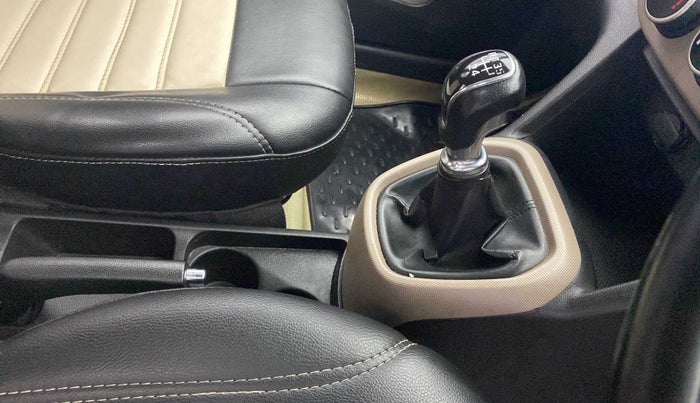 2013 Hyundai Grand i10 ASTA 1.1 CRDI (O), Diesel, Manual, 88,257 km, Gear Lever