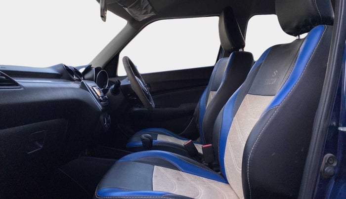 2018 Maruti Swift VXI AMT, Petrol, Automatic, 81,056 km, Right Side Front Door Cabin