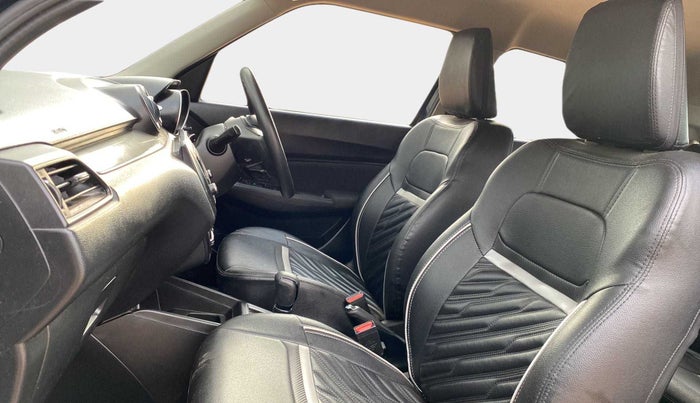2018 Maruti Swift VXI AMT, Petrol, Automatic, 72,198 km, Right Side Front Door Cabin