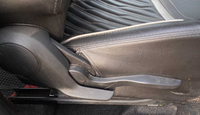 2018 Maruti Swift VXI AMT, Petrol, Automatic, 72,198 km, Driver Side Adjustment Panel