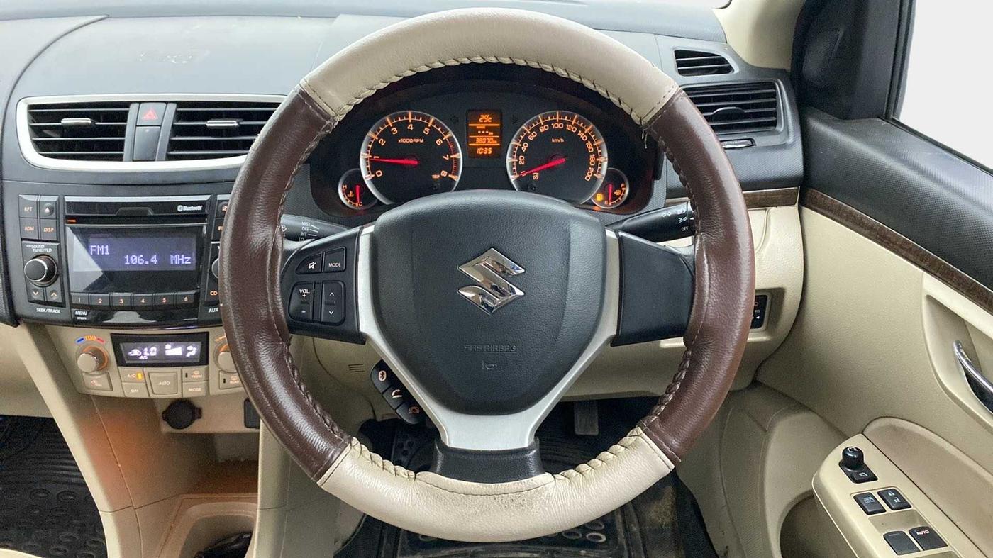 2016 Maruti Swift Dzire ZXI, CNG, Manual, 38,120 km, Steering Wheel Close Up
