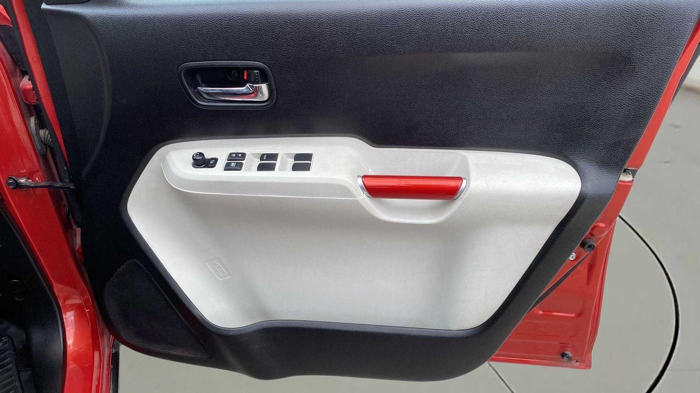 2017 Maruti IGNIS ALPHA 1.2, Petrol, Manual, 20,507 km, Driver Side Door Panels Control