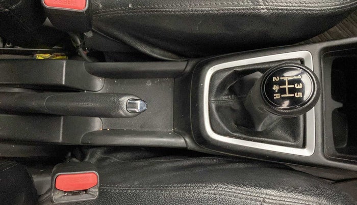 2020 Maruti Swift VXI, Petrol, Manual, 24,942 km, Gear Lever