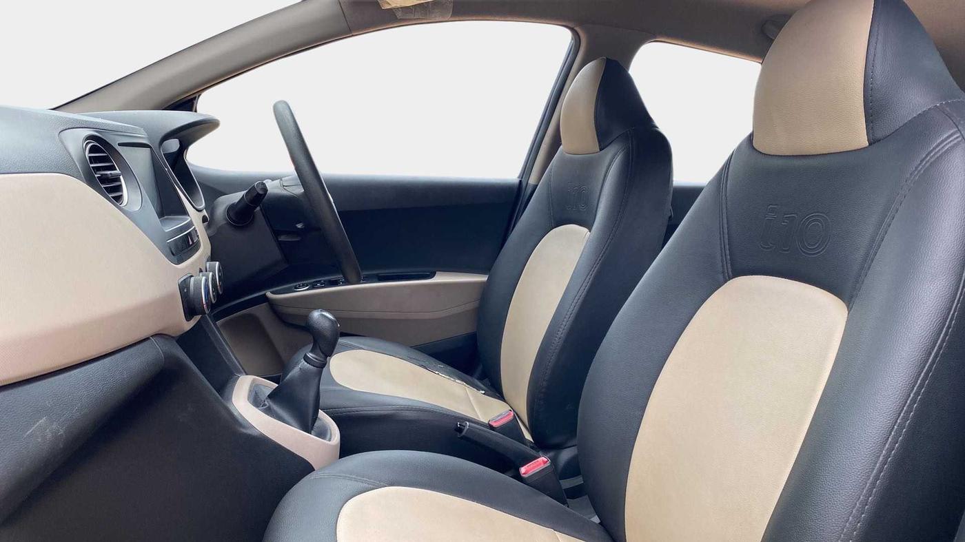 2015 Hyundai Grand i10 MAGNA 1.2 KAPPA VTVT, Petrol, Manual, 32,237 km, Right Side Front Door Cabin
