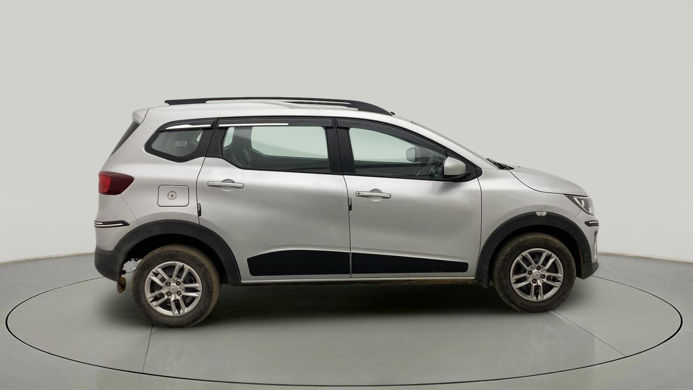 2020 Renault TRIBER RXT AMT, Petrol, Automatic, 45,777 km, Right Side View