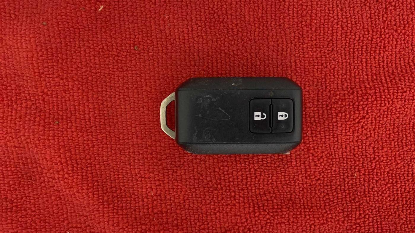 2022 Maruti XL6 ZETA AT, Petrol, Automatic, 41,145 km, Key Close Up