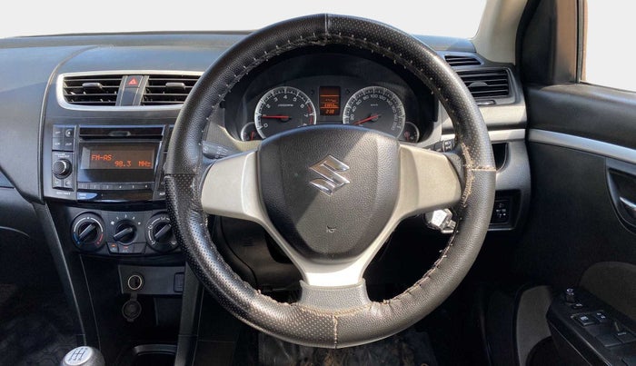 2015 Maruti Swift VXI, Petrol, Manual, 33,868 km, Steering Wheel Close Up