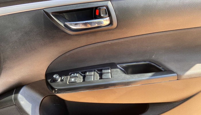 2015 Maruti Swift VXI, Petrol, Manual, 33,868 km, Driver Side Door Panels Control