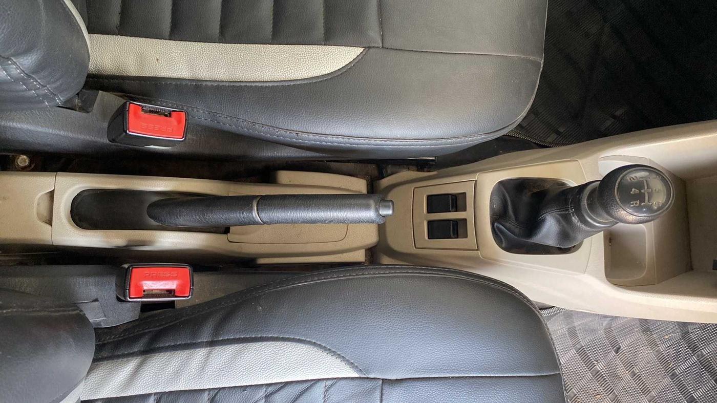 2020 Maruti Alto VXI, Petrol, Manual, 32,946 km, Gear Lever