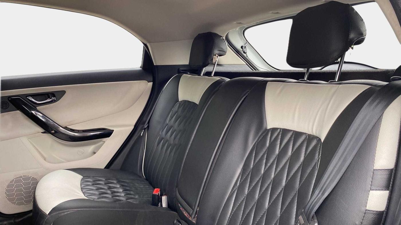 2021 Tata NEXON XZA PLUS DIESEL, Diesel, Automatic, 50,495 km, Right Side Rear Door Cabin