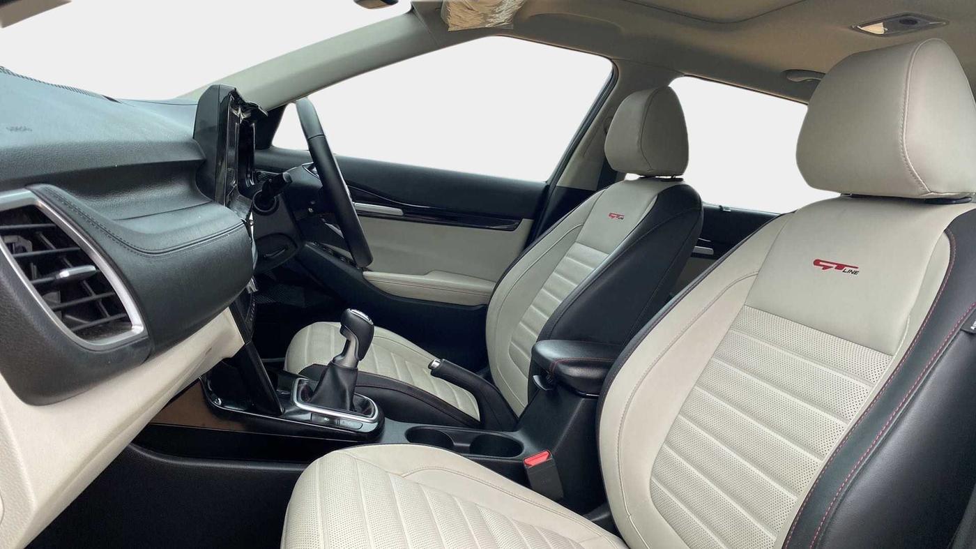 2020 KIA SELTOS GTX PLUS 1.4 PETROL, Petrol, Manual, 42,167 km, Right Side Front Door Cabin
