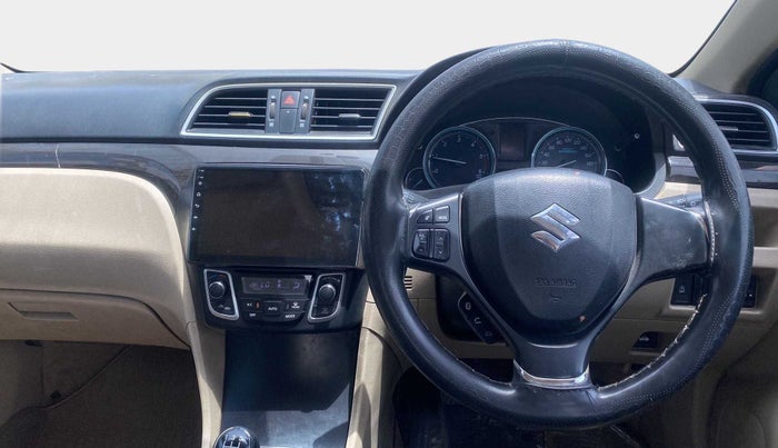 2017 Maruti Ciaz ZETA DIESEL 1.3, Diesel, Manual, 70,635 km, Steering Wheel Close Up