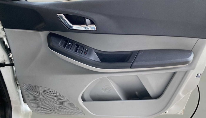 2021 Tata Tiago XZ PLUS PETROL, Petrol, Manual, 33,409 km, Driver Side Door Panels Control